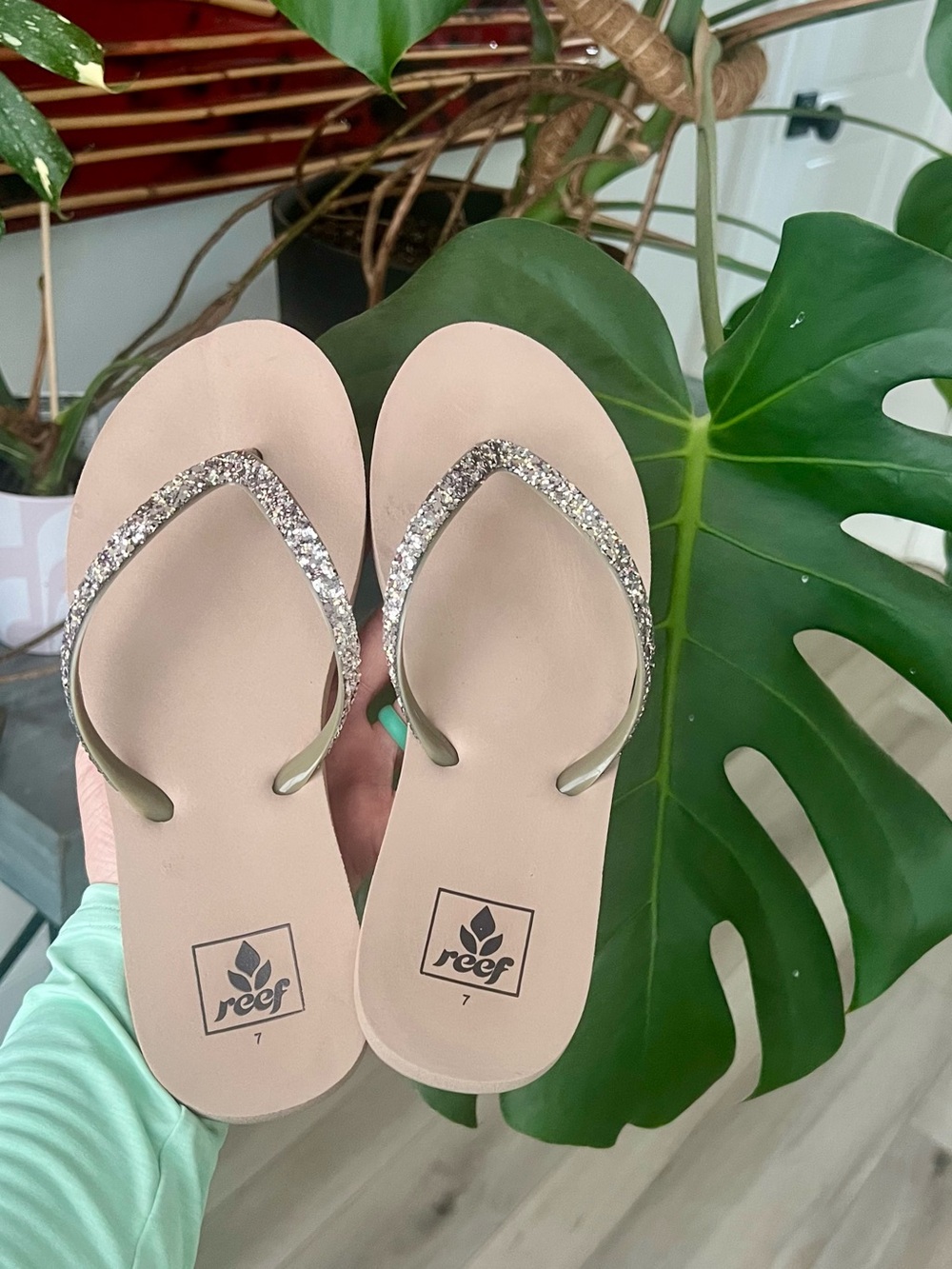 Reef Women's Glitter Strap Flip Flops in Blush and Silver